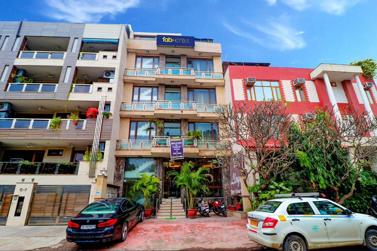 Fabhotel Happy Residency होटल 3*