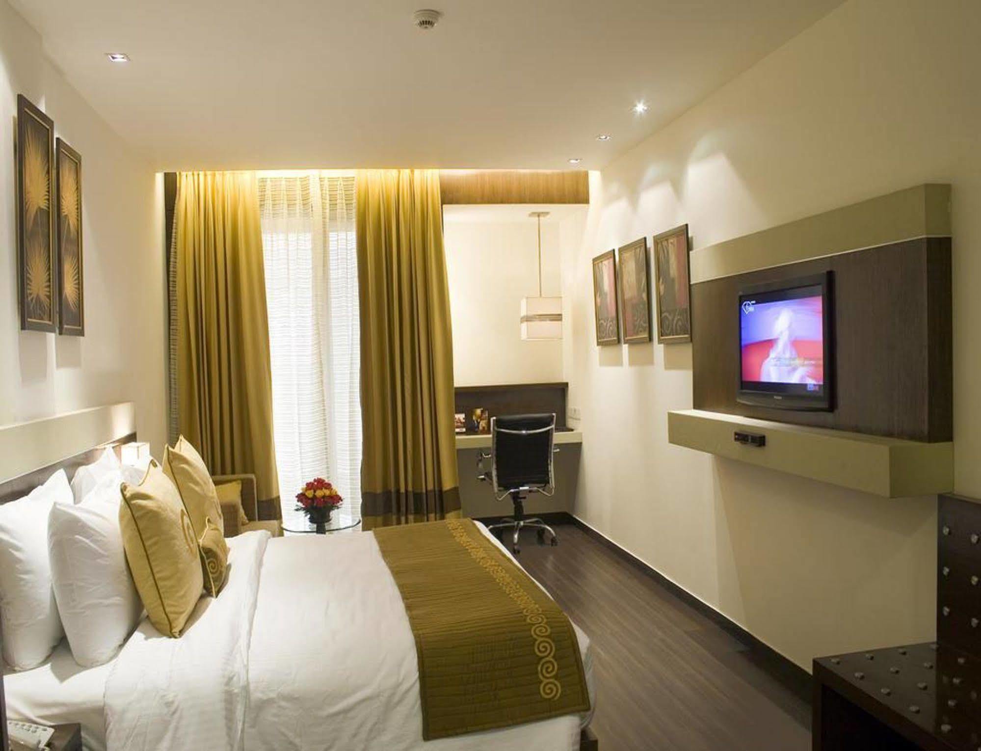 होटल Fabhotel Happy Residency New Delhi
